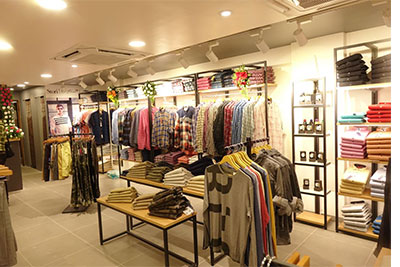 Multiple Brand Store