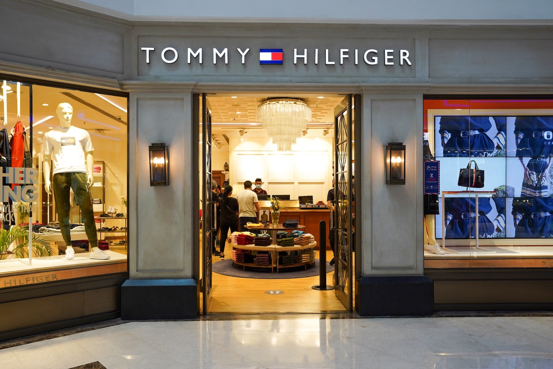 Tommy Hilfiger